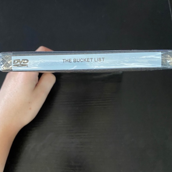 Bucket List  dvd 📀 - Picture 4 of 4